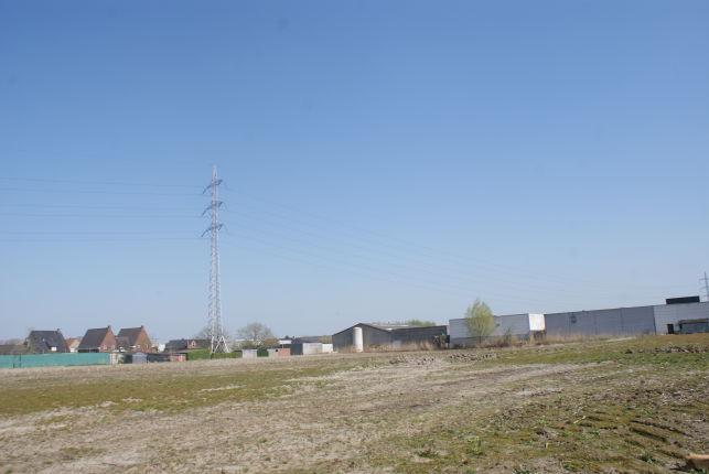 Industriegrond te koop in Kortrijk E17 Anzegem te Vichte, geschikt voor milieubelastende activiteiten 